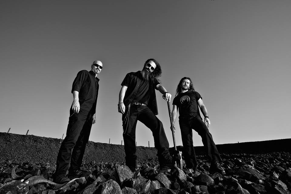 Stone Cold Dead (photo)2